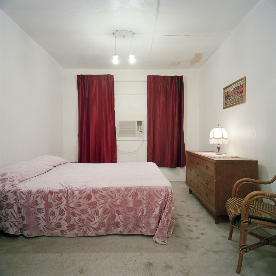 amargosa room